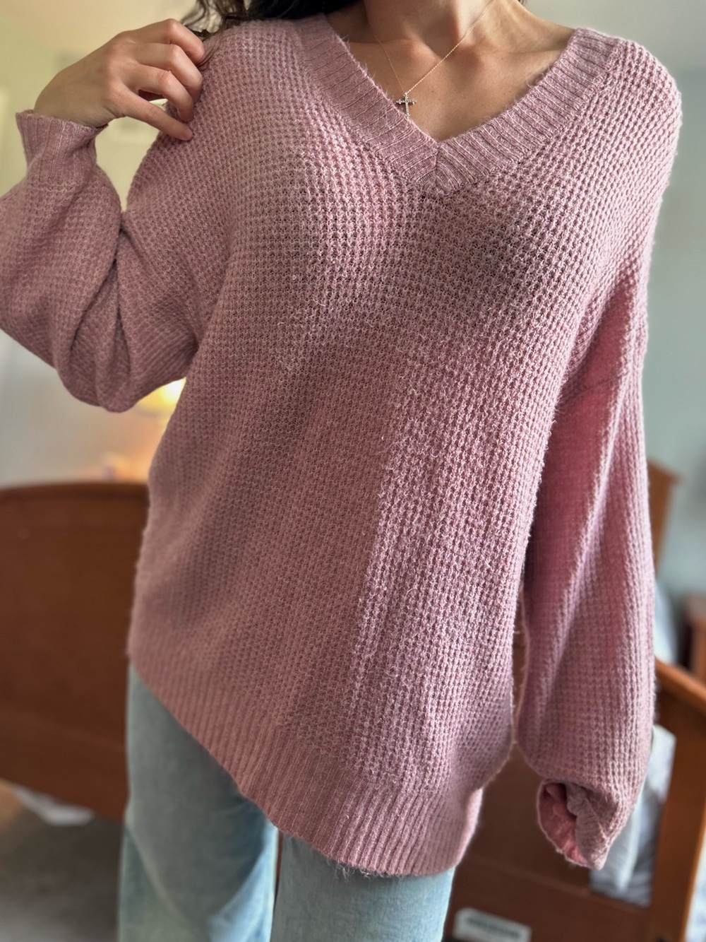 American Eagle Outfitters Pink V-Neck Oversized Sweater